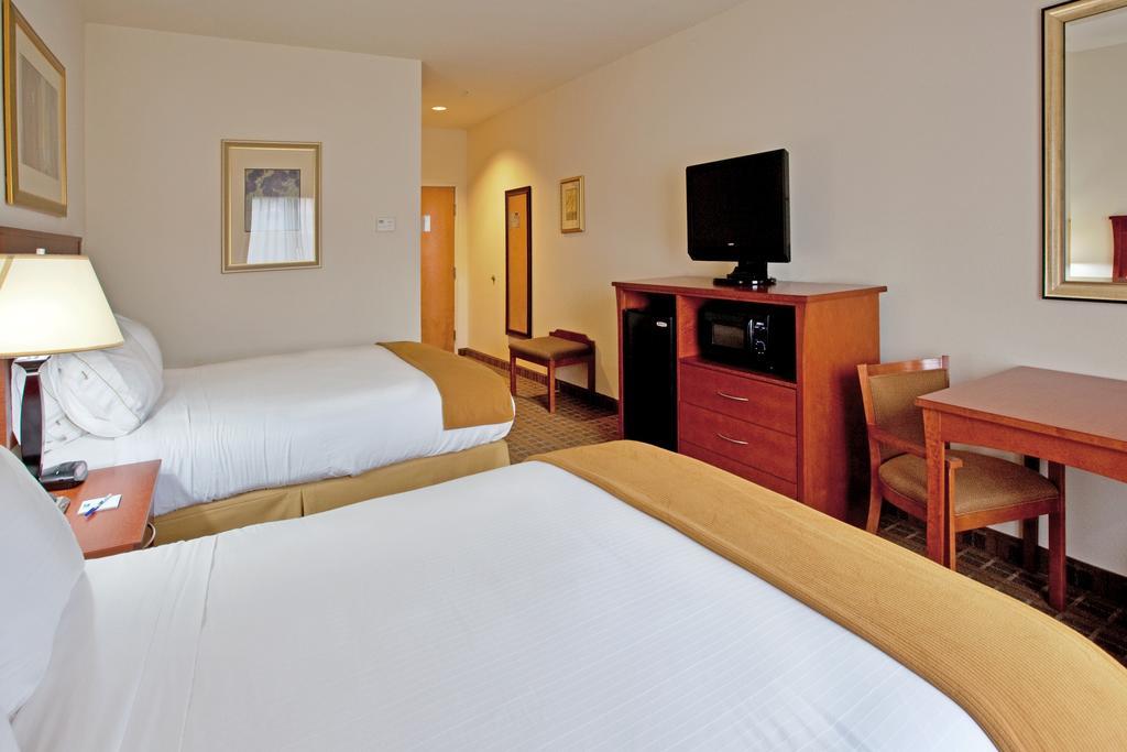 Holiday Inn Express & Suites - Hardeeville-Hilton Head By Ihg Værelse billede