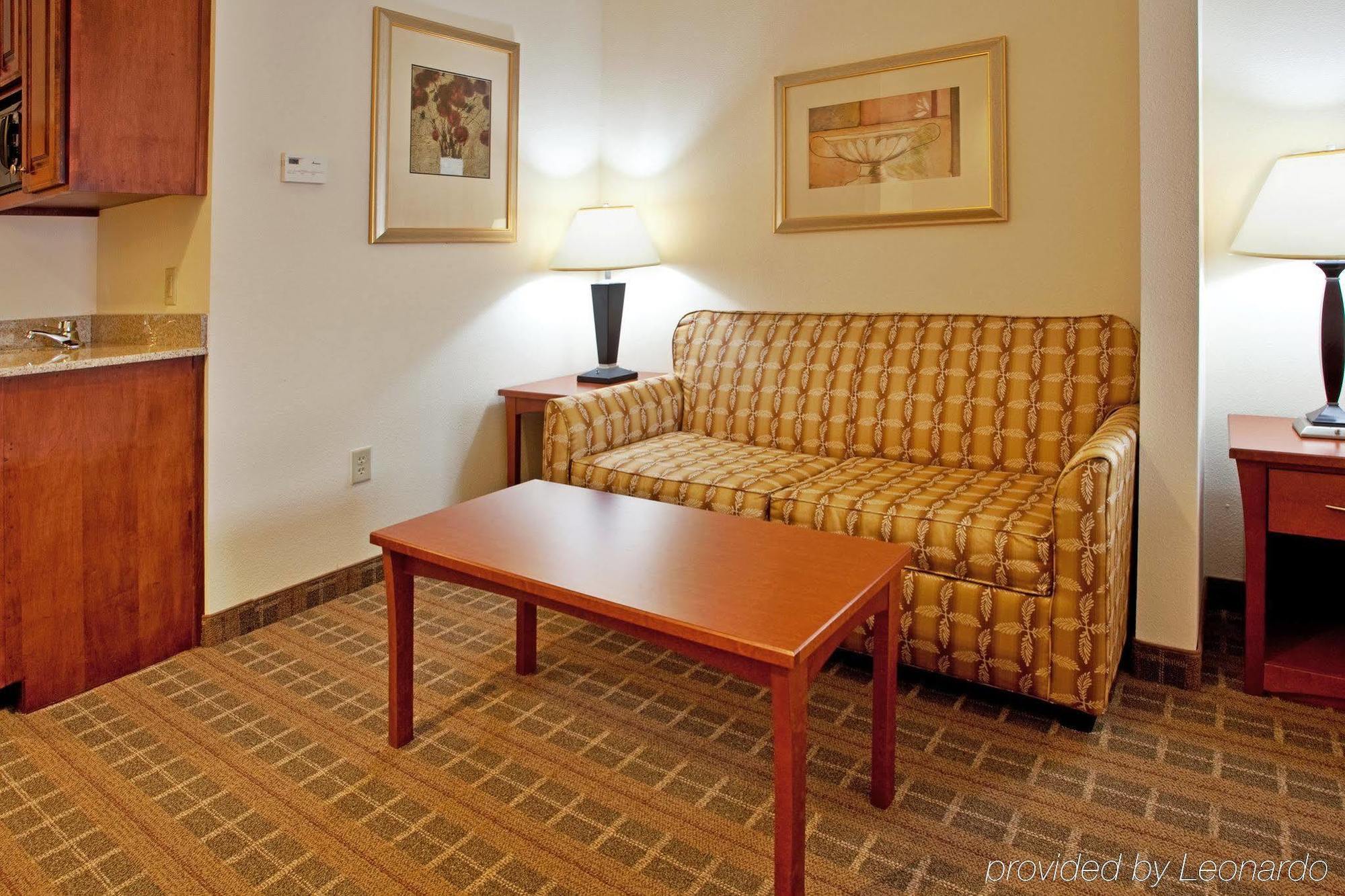Holiday Inn Express & Suites - Hardeeville-Hilton Head By Ihg Værelse billede